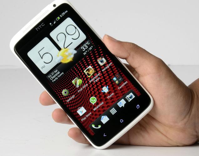 [Video] HTC One X used as a hammer