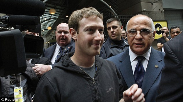 Zuckerberg faces insider-trading lawsuit for 'selling Facebook stocks before crash'