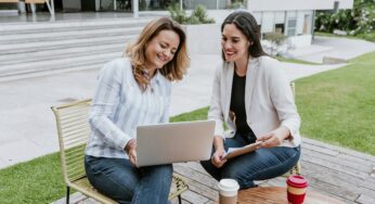 How technology tools can help recent grads land their dream job